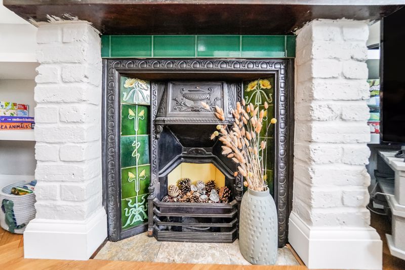 Photo 2- click for photo gallery